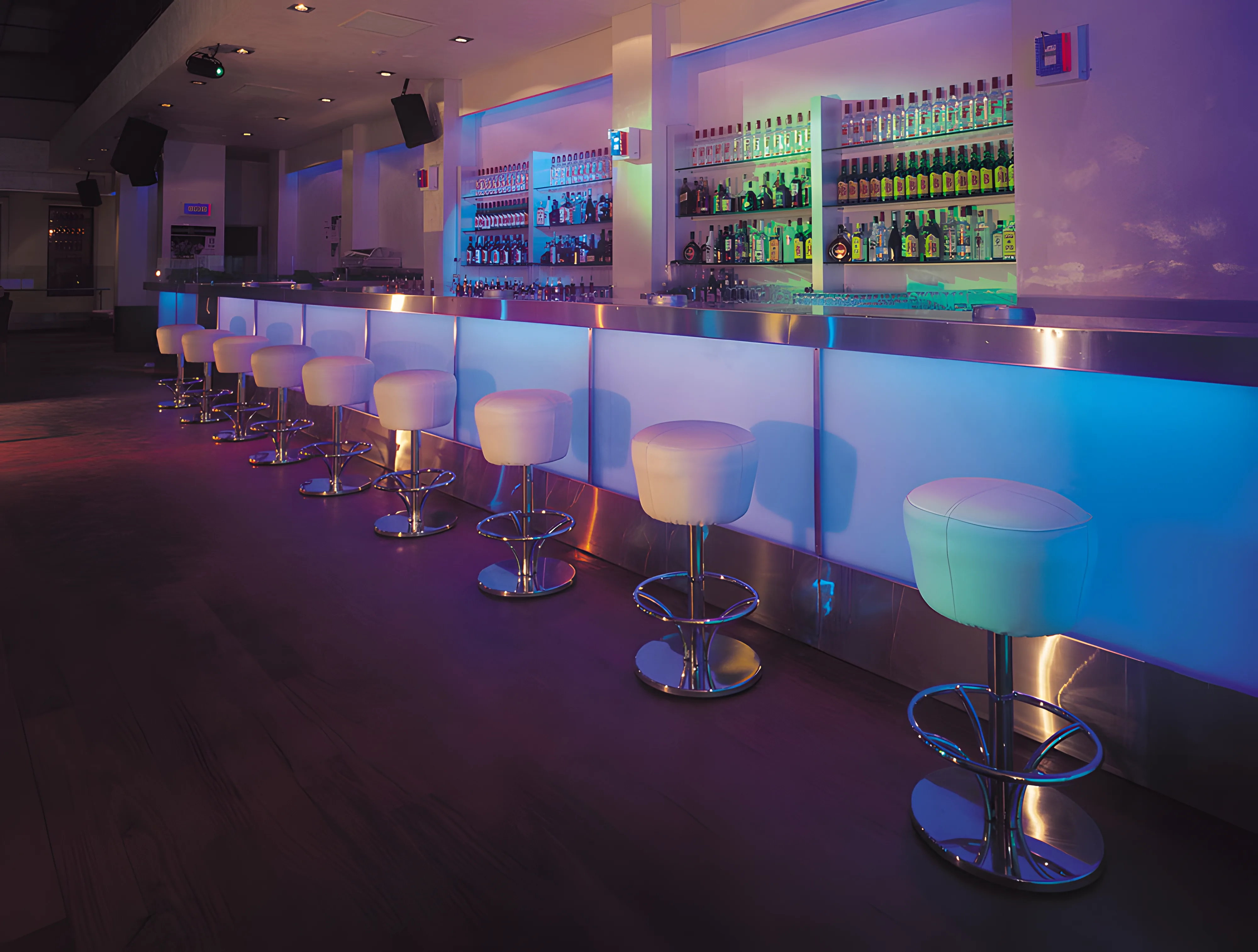 Buz Hall Gece Kulübü